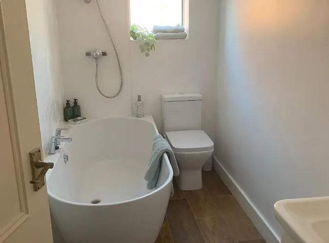 Appartement The Bs Cycle, 4 Bedroom, 2 Bathroom, House In Centre Harrogate